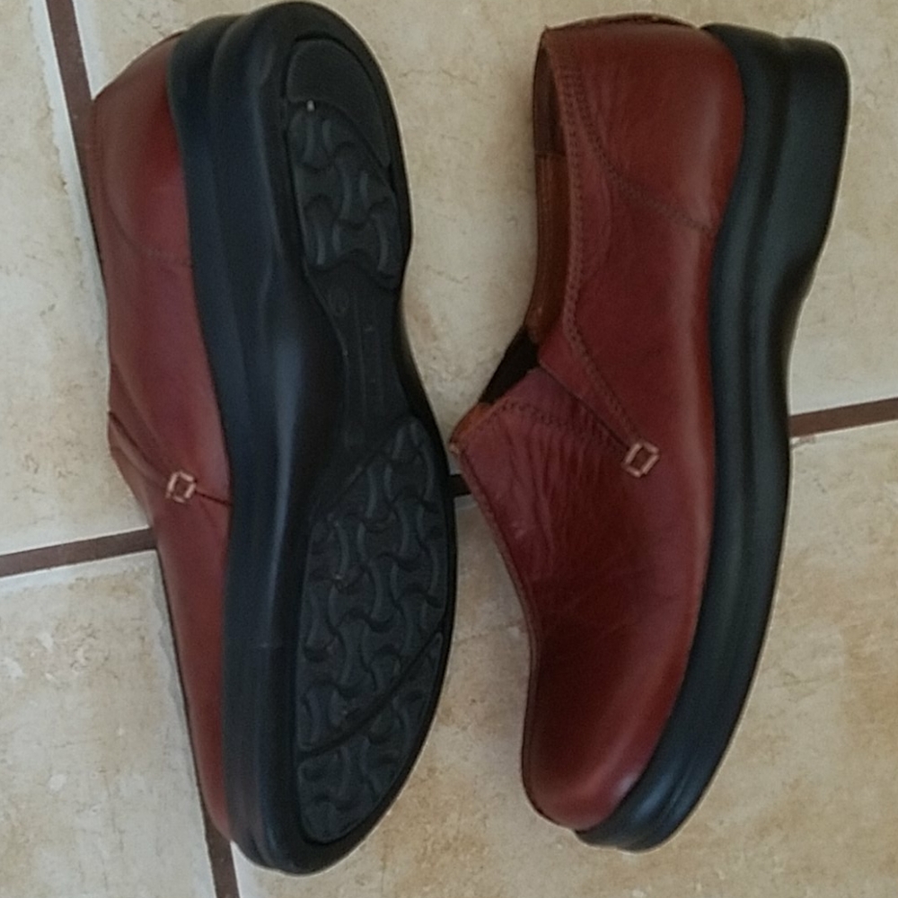 Birkenstock footprints slip on closed toe shoe - Picture 7 of 9